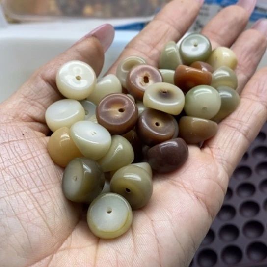 白玉菩提吊坠微瑕14大肠60颗