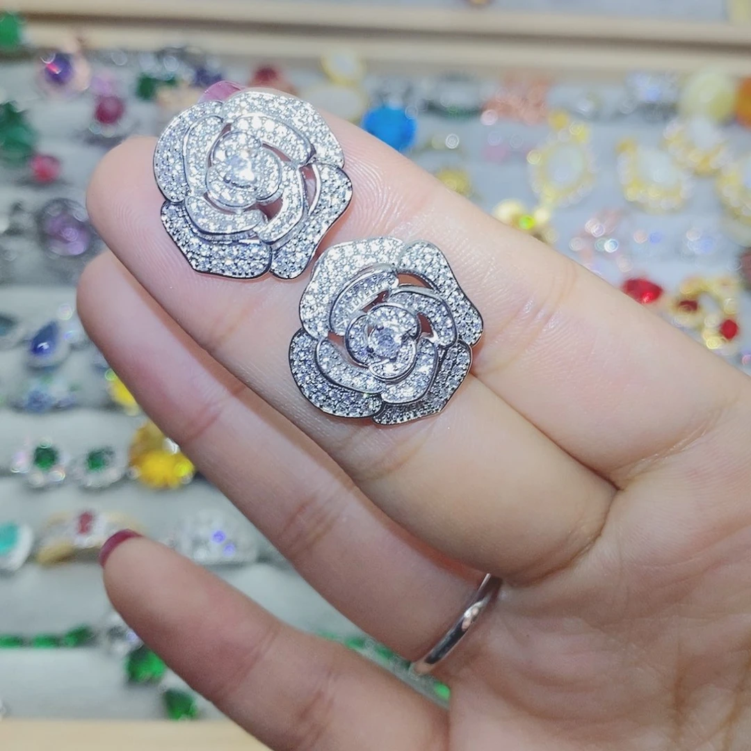 【闪购商品】托帕石耳饰银S925镶嵌