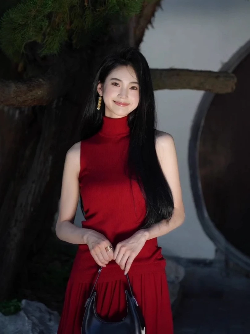 彩风情万种夏季清冷感复古红色针织上衣女夏半身裙两件套套装高级