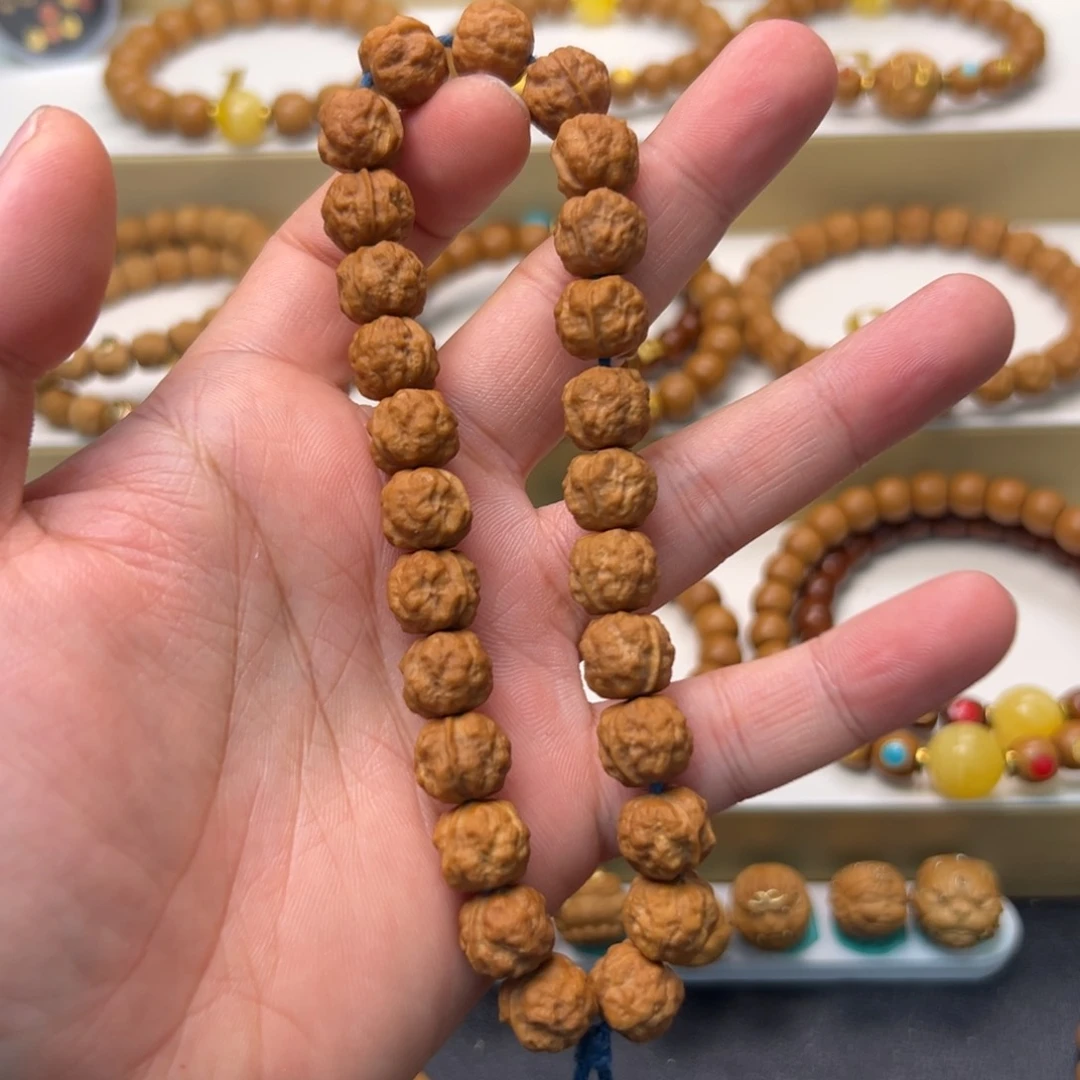 猴头核桃吊坠手持 12➕ 全品