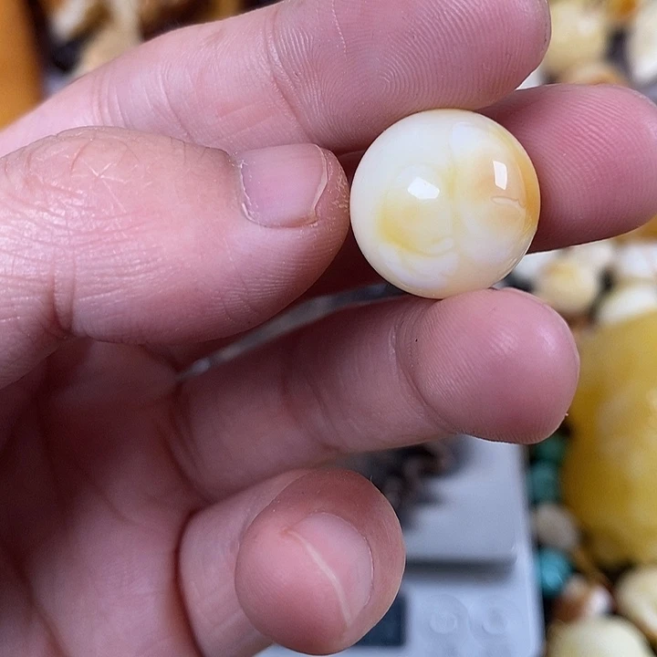 琥珀未镶嵌裸石我