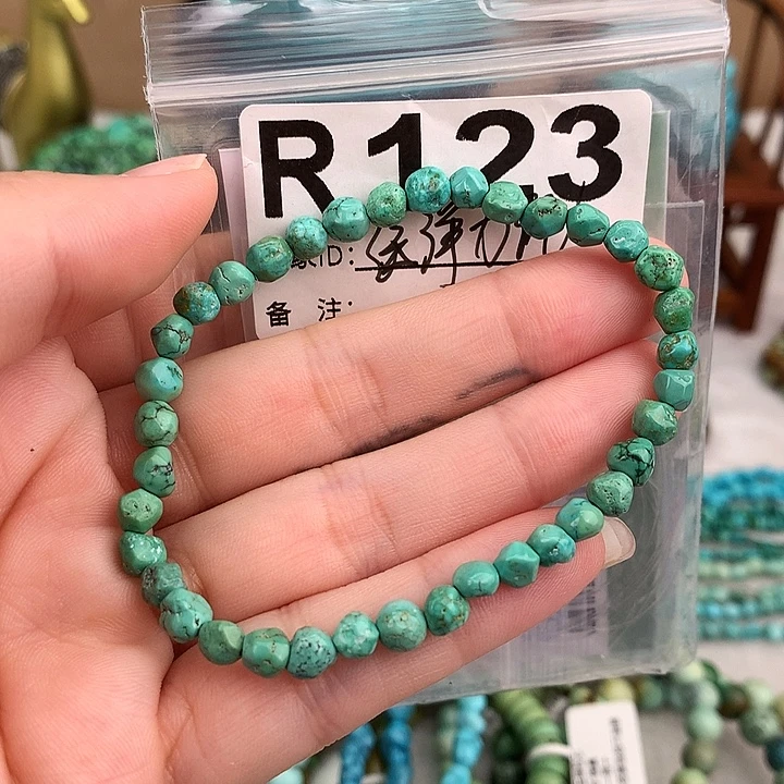 绿松石未镶嵌原矿