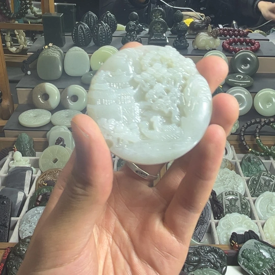 和田玉未镶嵌颈饰