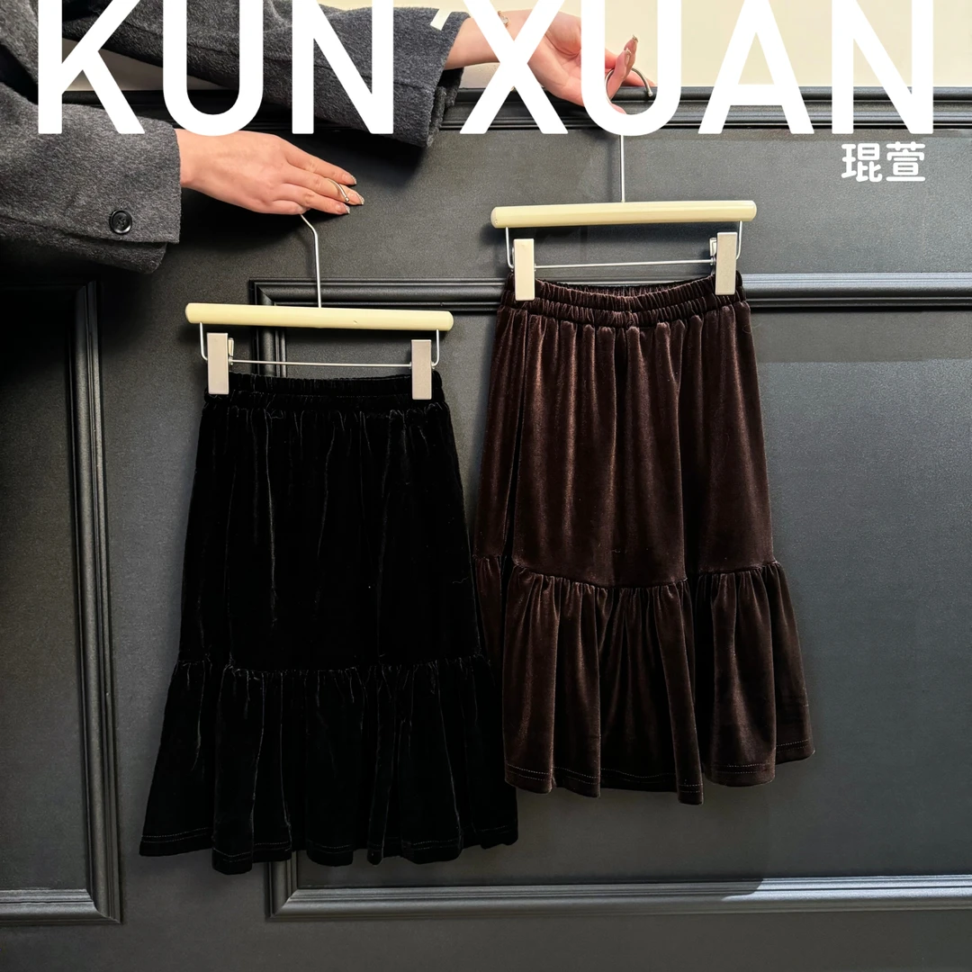 【琨萱】“尊享丝滑”2024新款冬季女童丝绒加绒搭配半身裙 AU56Q124