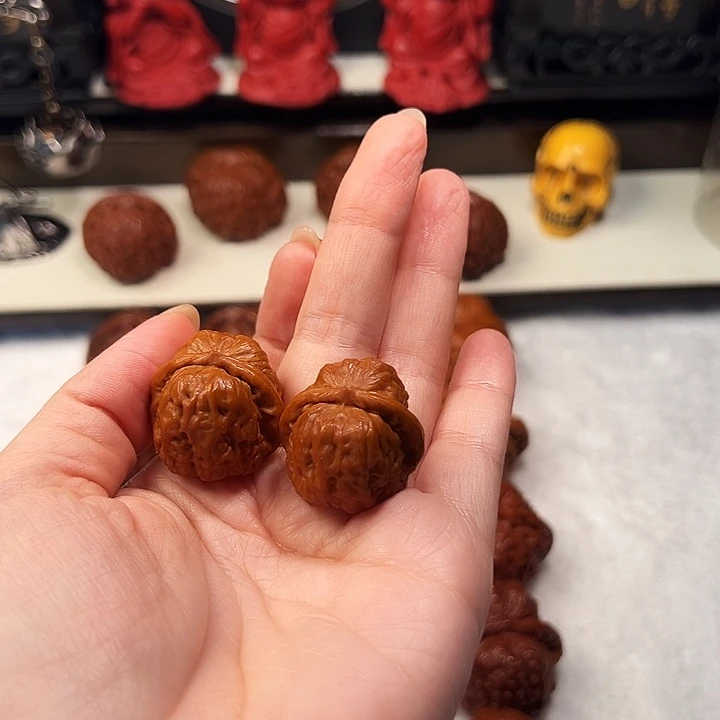 三***亿把件桃核蛤蟆核桃29蛤蟆