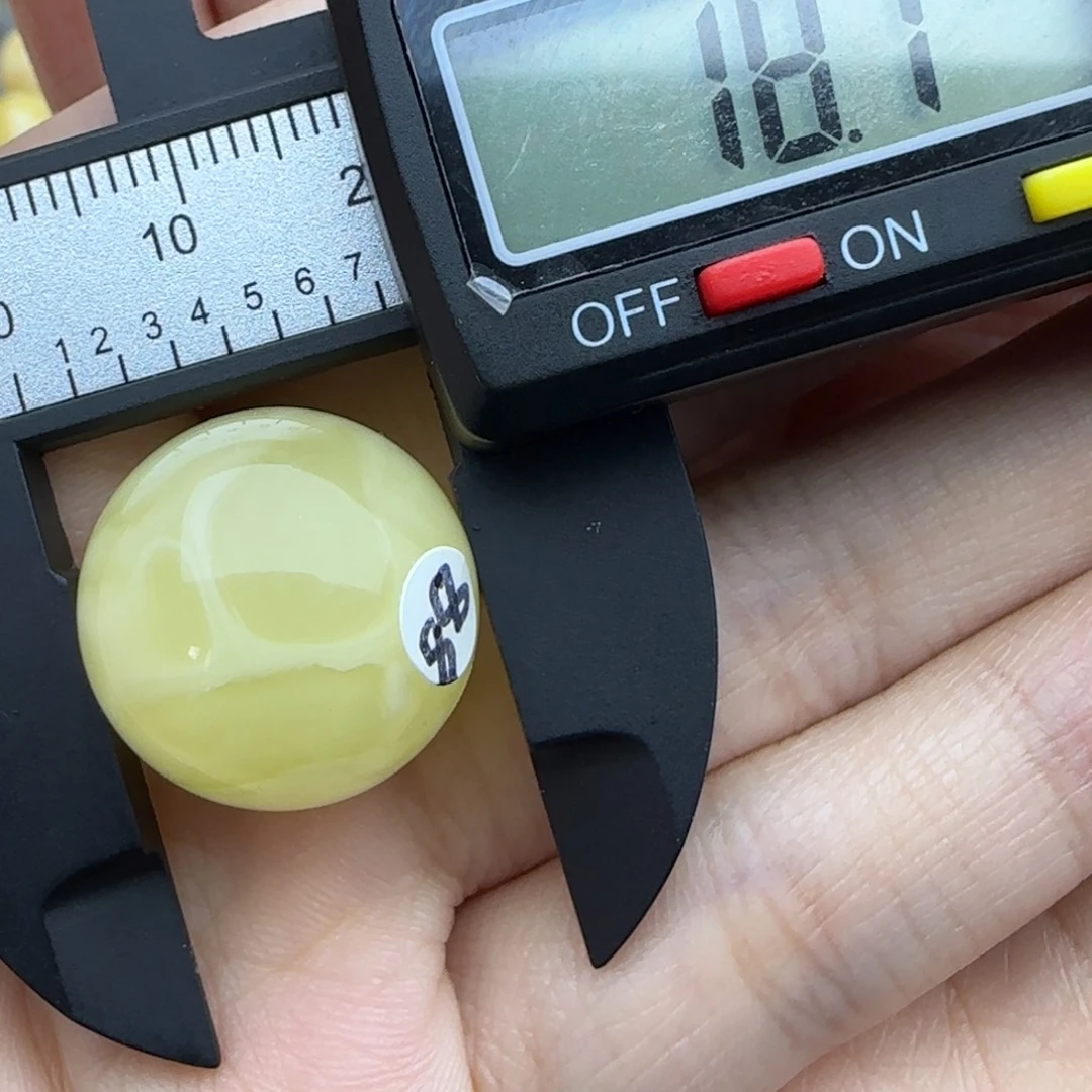 蜜蜡未镶嵌裸石飘花圆珠