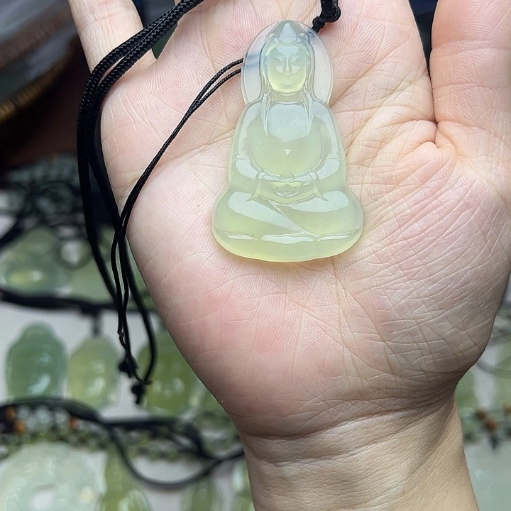 岫玉合金颈饰吊坠