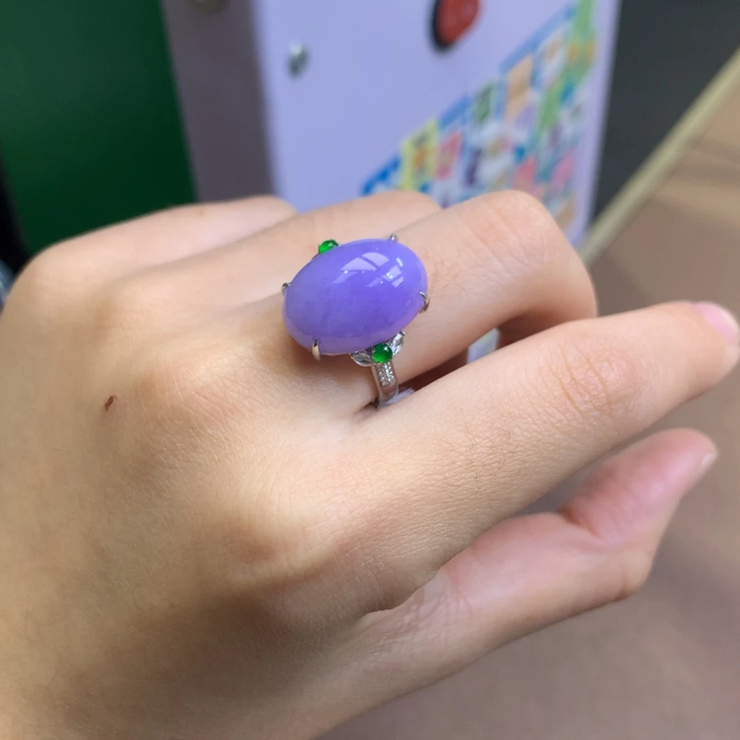 b***静翡翠18K金镶嵌颈饰翡翠