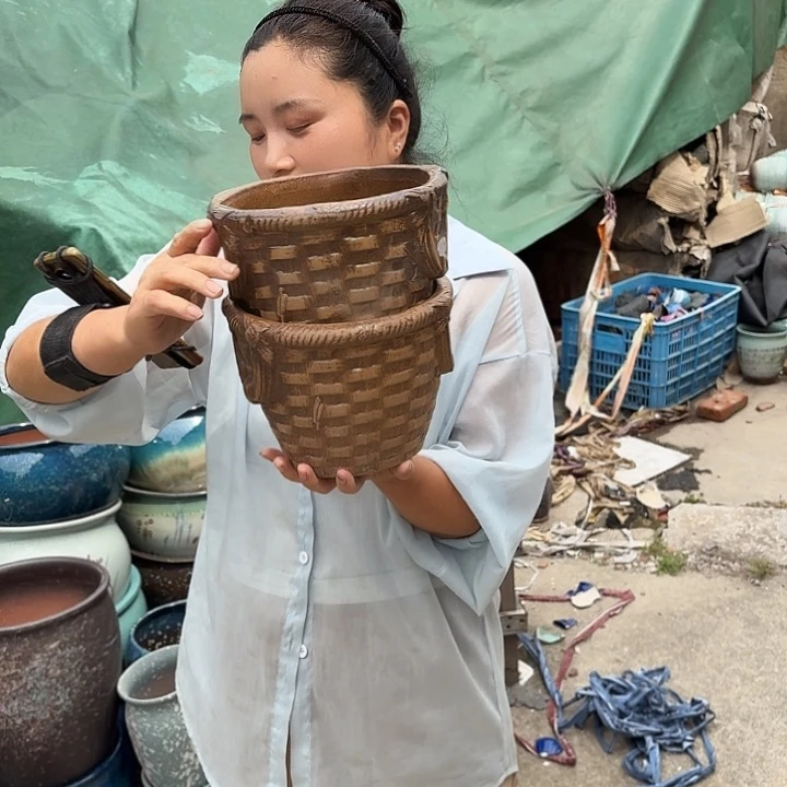 口20高14两个盆子。