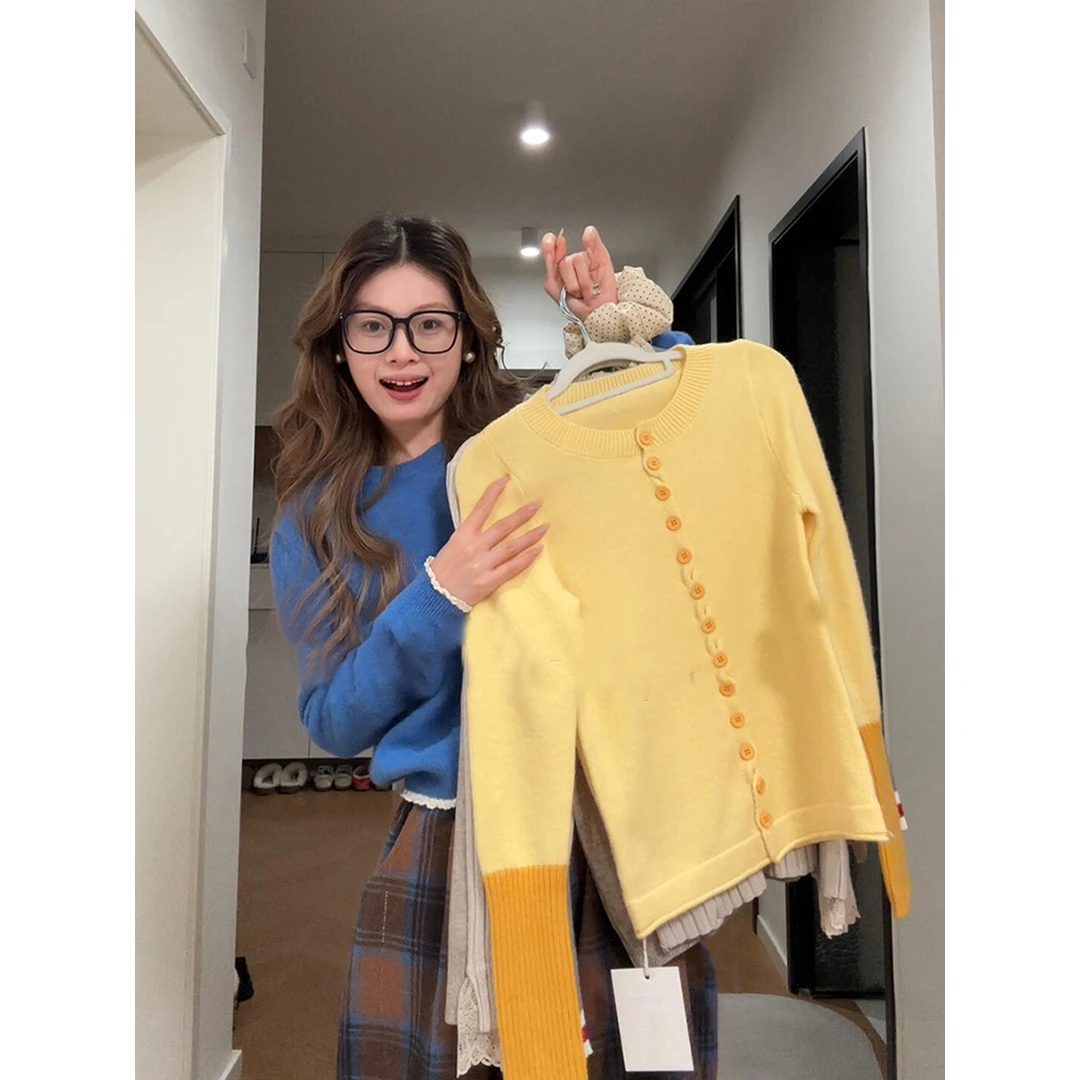 春季2025袖口拼接撞色开衫女针织毛衣韩版减龄小个子纽扣洋气外套