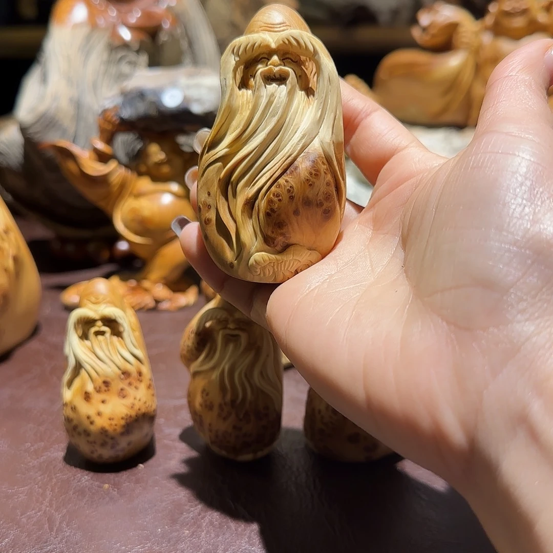 冲***霄柏木（崖柏）太行集团董事