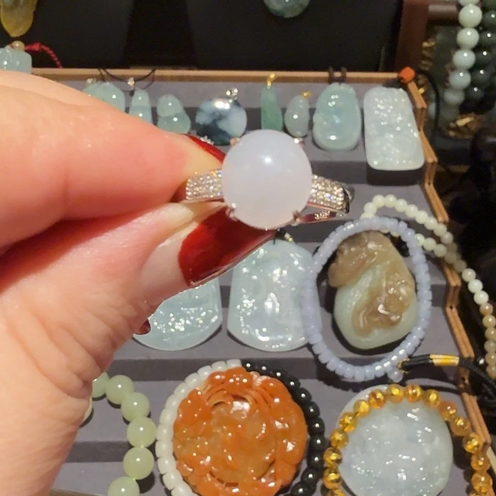 翡翠未镶嵌戒指天然缅甸翡翠支持全国复检