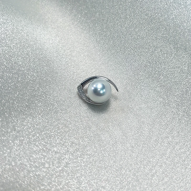 【澳白专享】设计款海水澳白吊坠 12-13mm  正圆  极强光 拍一发一