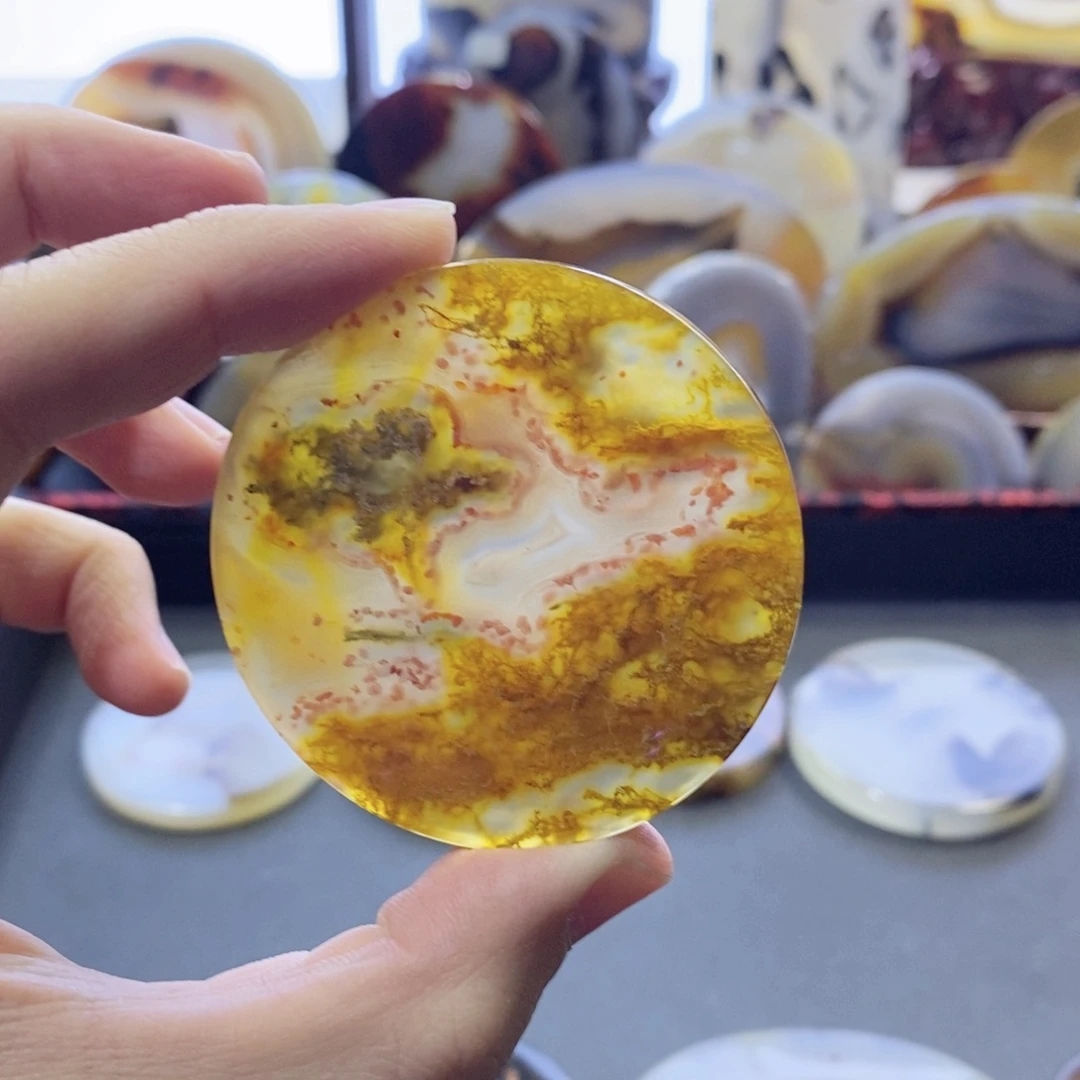 玛瑙/玉髓颈饰未镶嵌