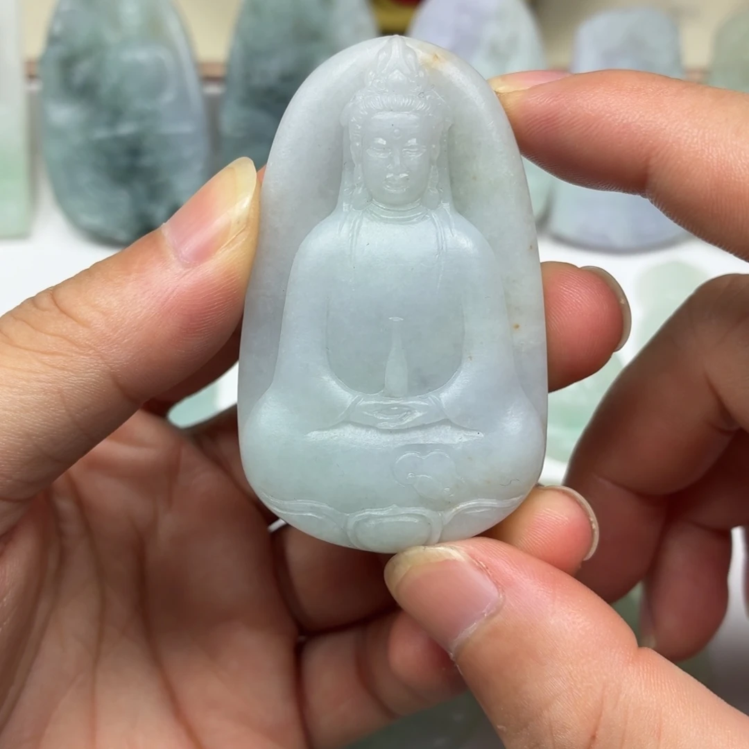 未镶嵌定制翡翠素衣观音