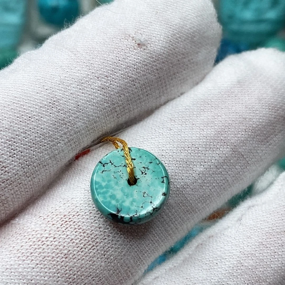 绿松石未镶嵌天然原矿地大质检抖音基地顺丰发货