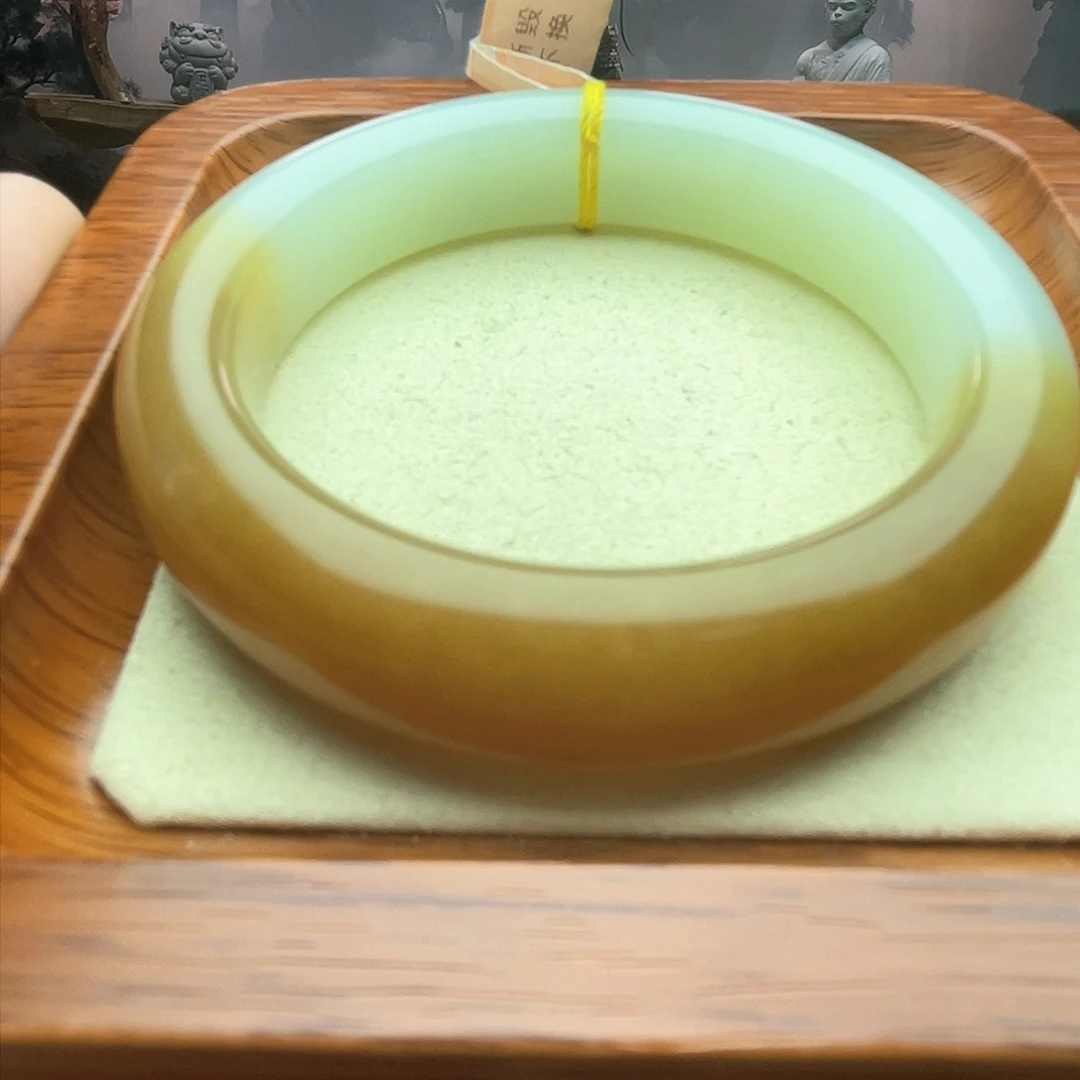 和田玉戒指未镶嵌半糖手镯53圈口