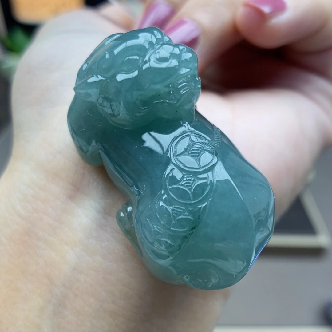 翡翠未镶嵌颈饰吊坠63