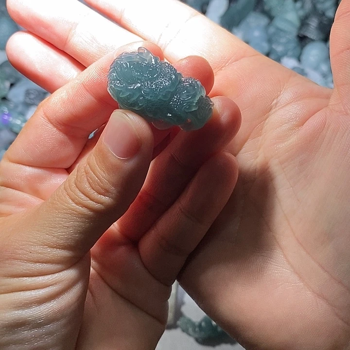 爱***玩定制翡翠未镶嵌毛