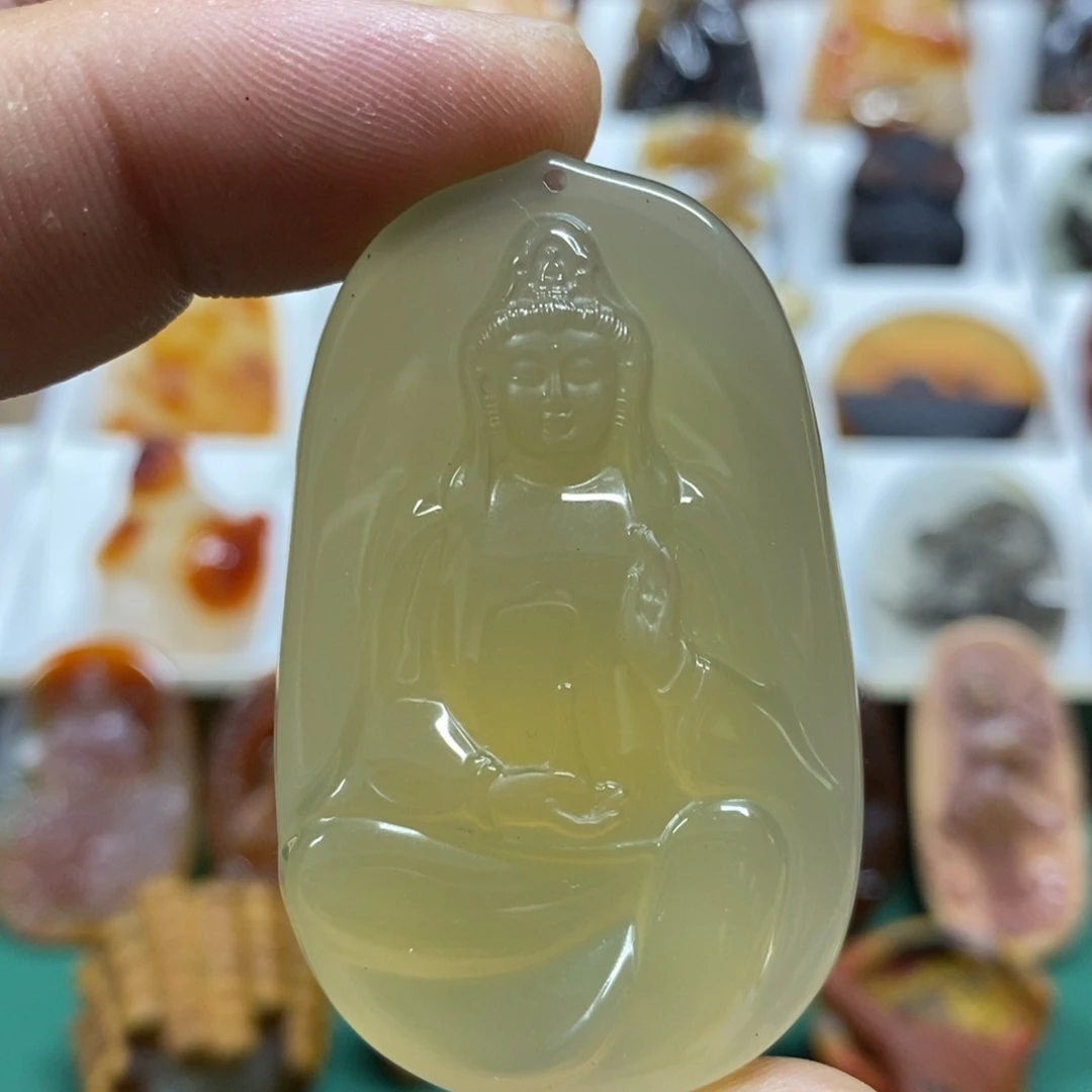 玛瑙/玉髓颈饰未镶嵌