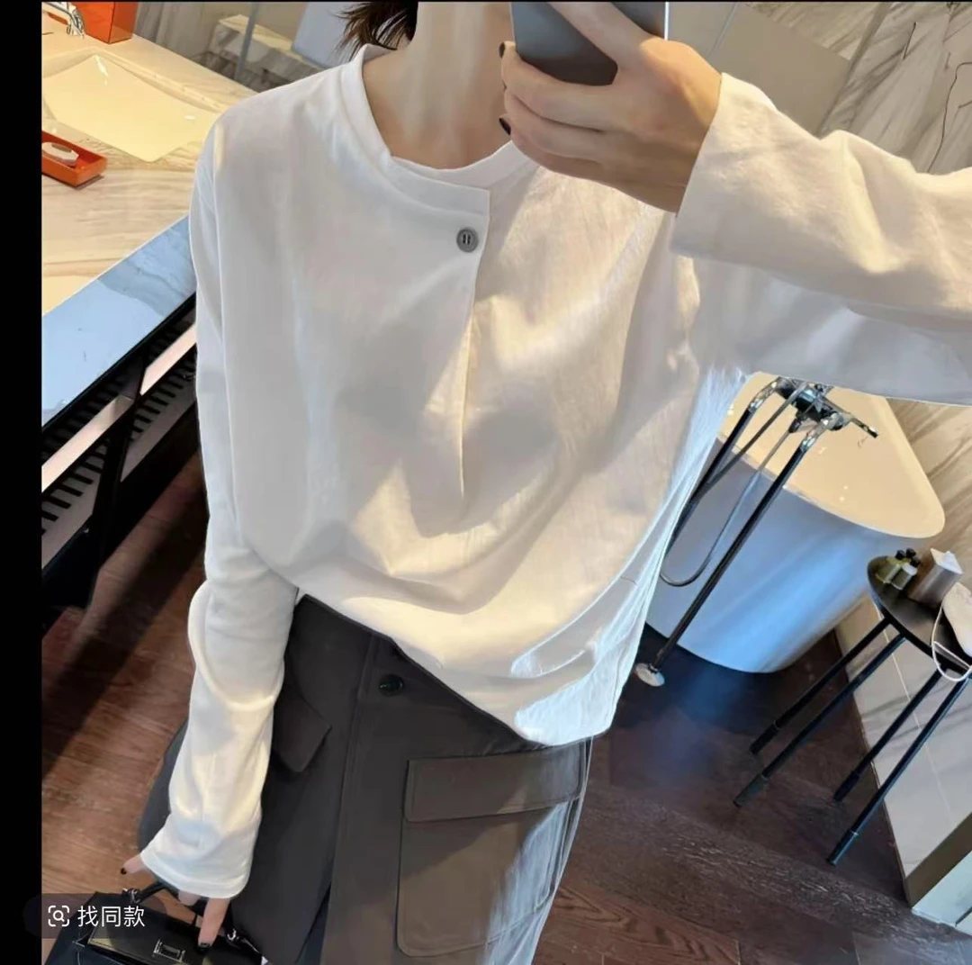韩系一颗扣长袖圆领T