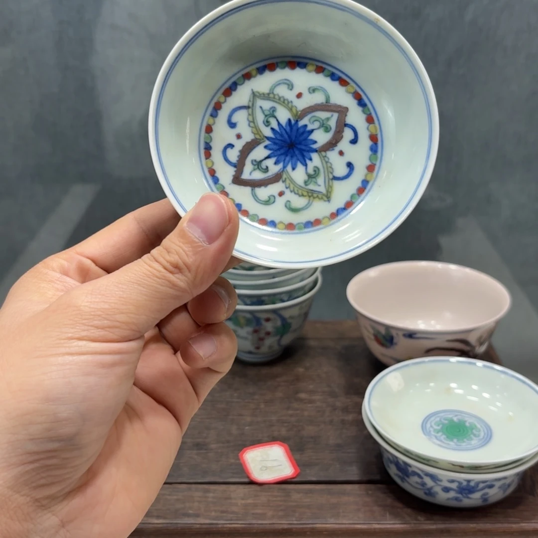 米***多摆件陶瓷器工艺品摆件斗彩