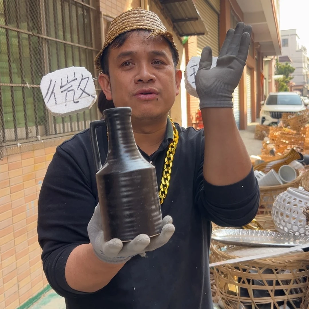 摆件189 号高中低温陶瓷工艺瓶（部分微瑕）