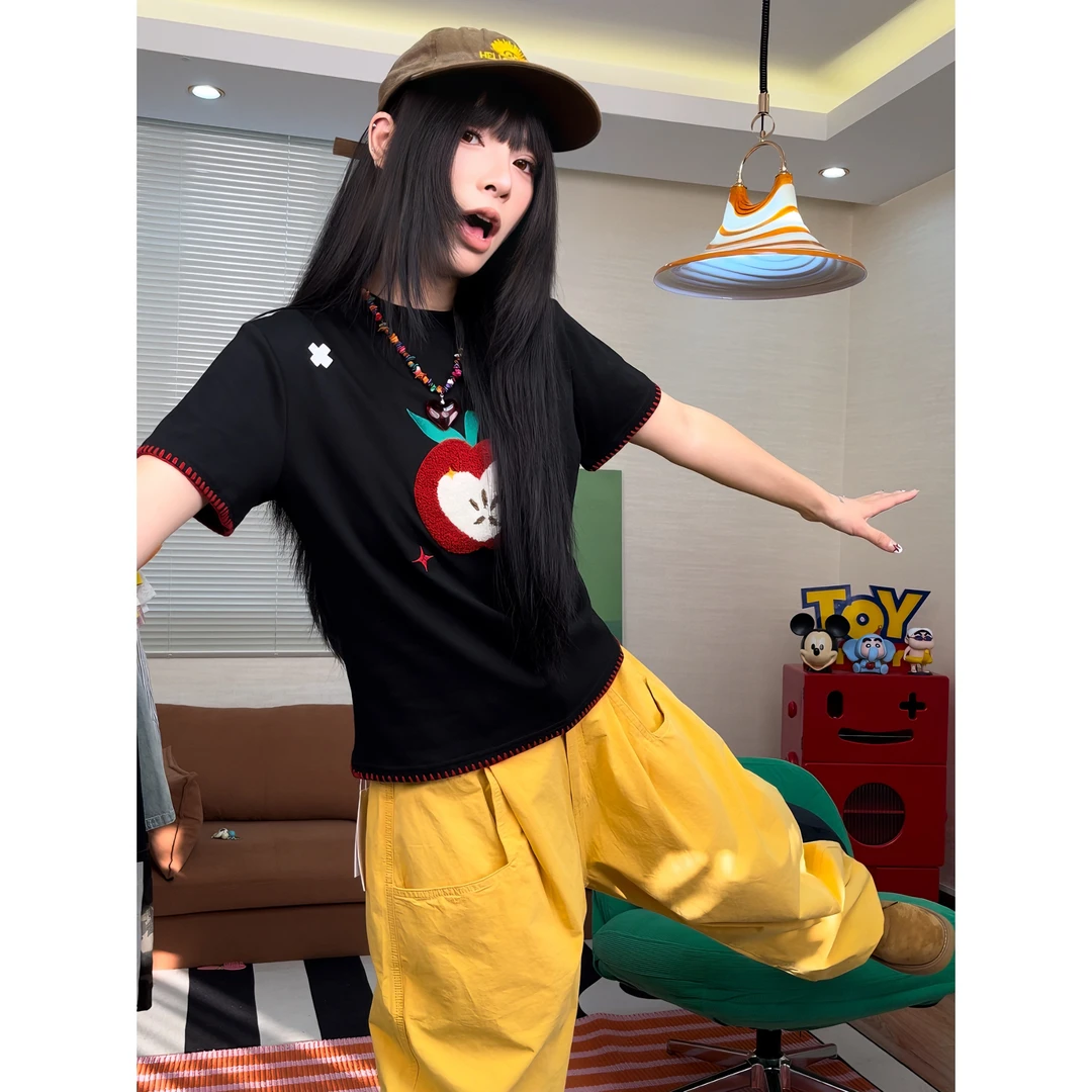 （贴布绣红苹果）油画风美式复古小众原创设计撞色小领口插肩袖T恤