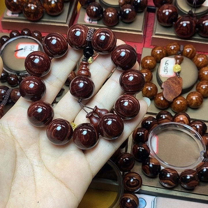 花梨木类2.0凤眼老料