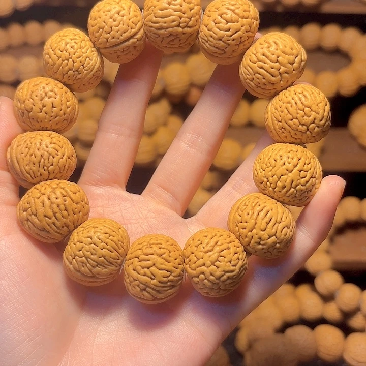 天***彩吊坠桃核白月光的