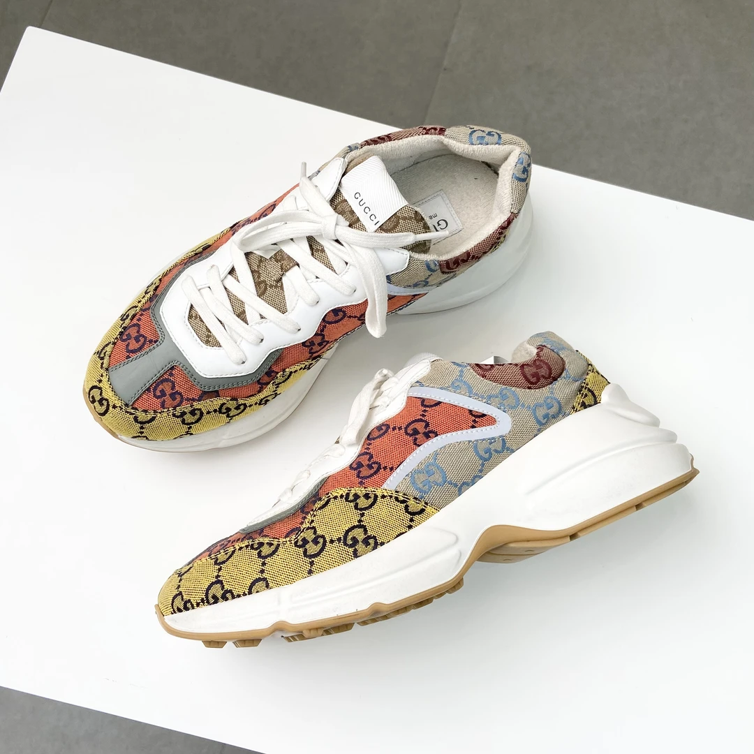 99新 GUCCI/古驰 经典双G老花图案老爹鞋41码1788