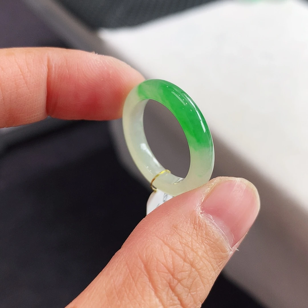 翡翠未镶嵌戒指16-17号