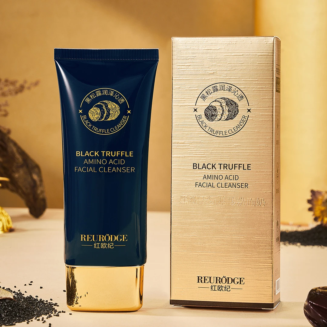 红欧纪黑松露氨基酸洗面奶