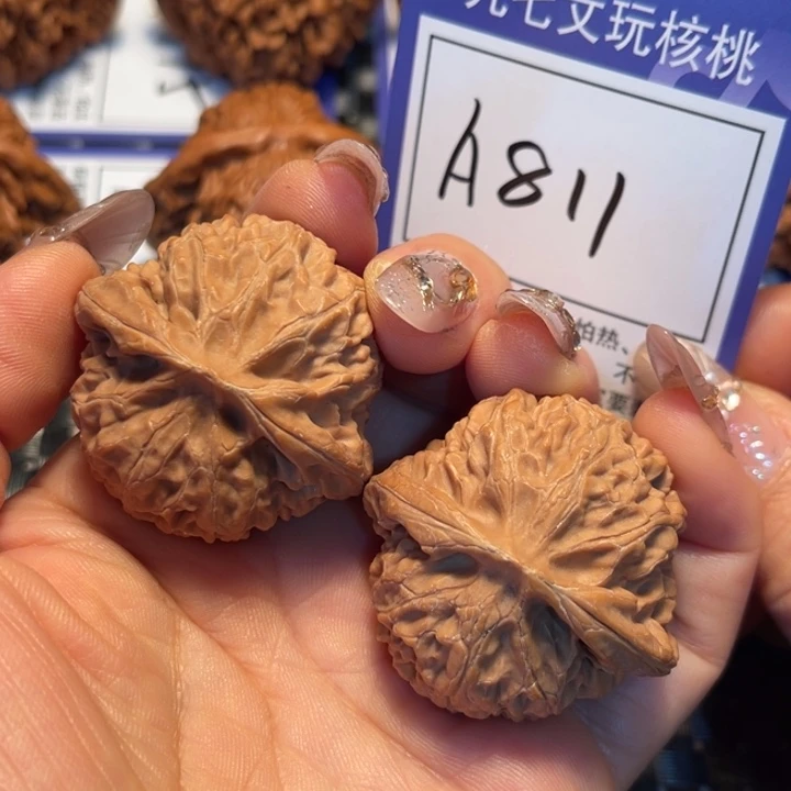 文玩核桃把件40宫灯A811