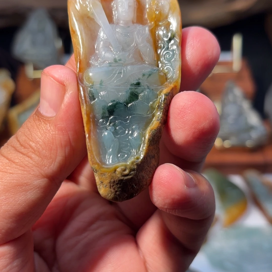 一***净定制翡翠未镶嵌虚空藏菩萨