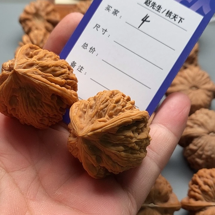 乱***雄吊坠桃核粗筋三棱