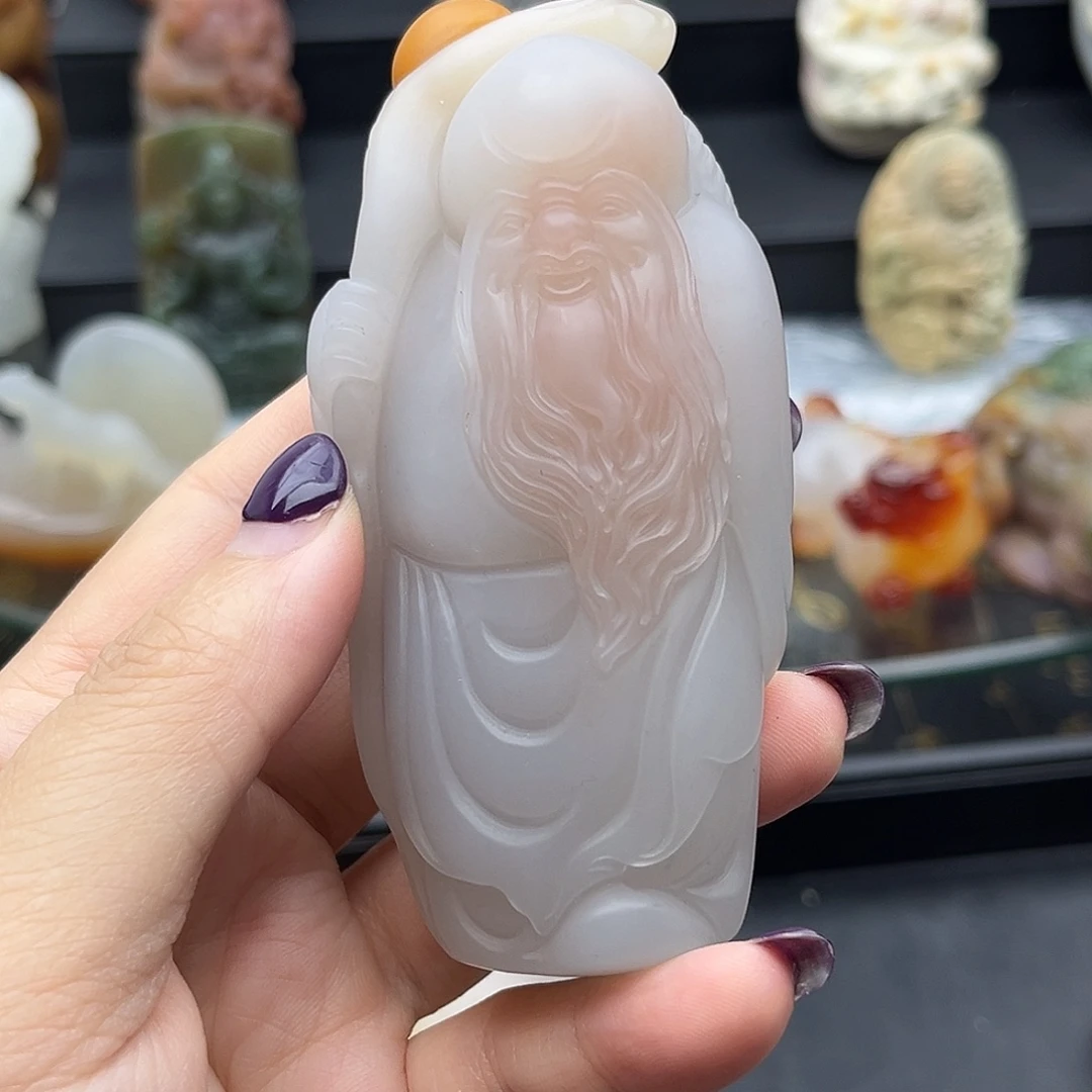 颈饰未镶嵌石英质玉