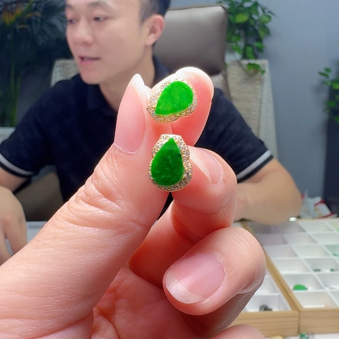 翡翠银S925镶嵌耳饰天然