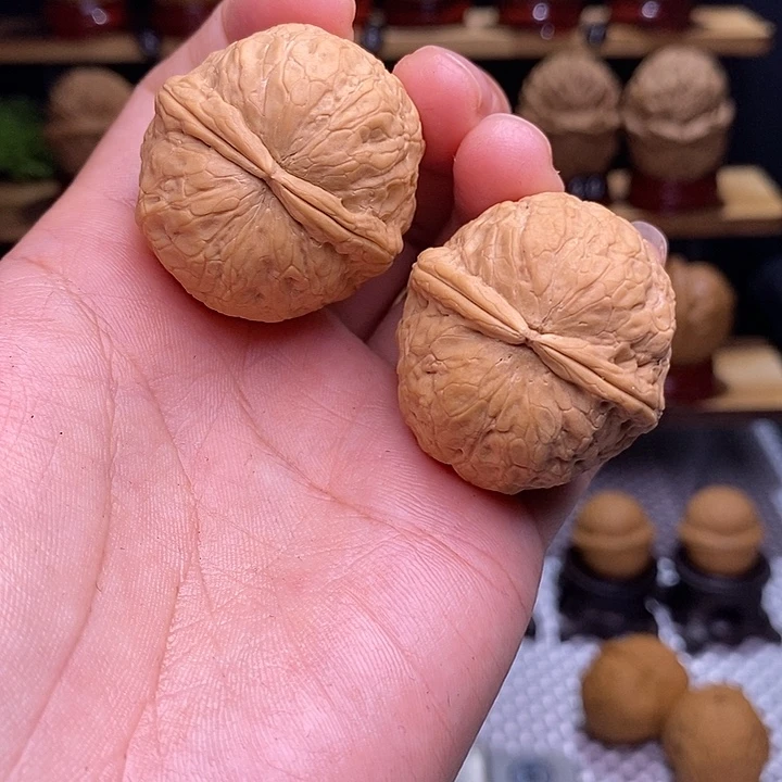 文玩核桃吊坠蛇皮球28