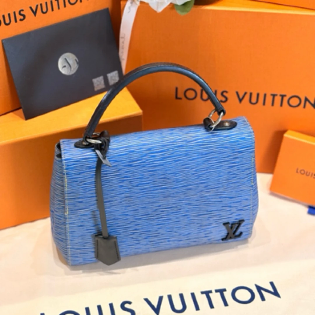 95新 LouisVuitton/路易威登 蓝色 水波纹 克鲁尼 芯片款/JW1942