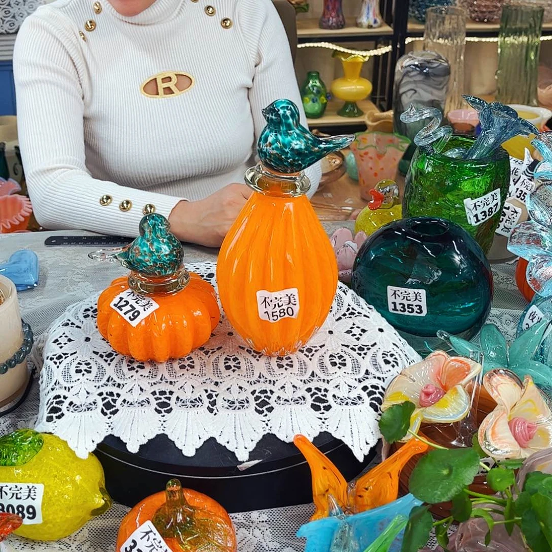 一套2瓶2鸟拍 家悦琉璃工艺品不完美