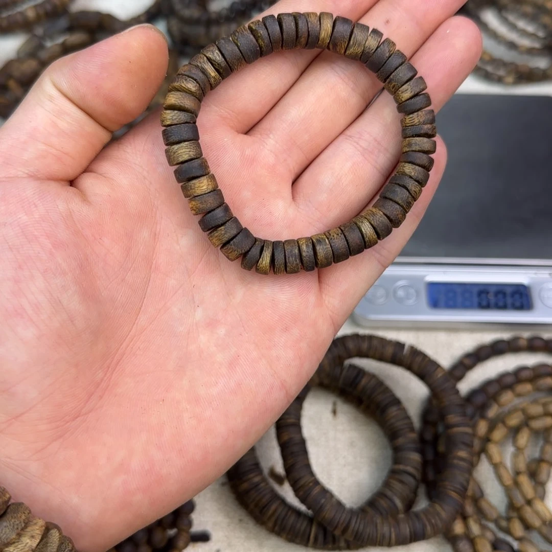 珊***木沉香碎屑沉香直切算盘珠