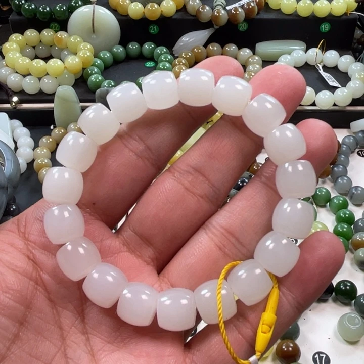 未镶嵌手串和田玉青海白卡12