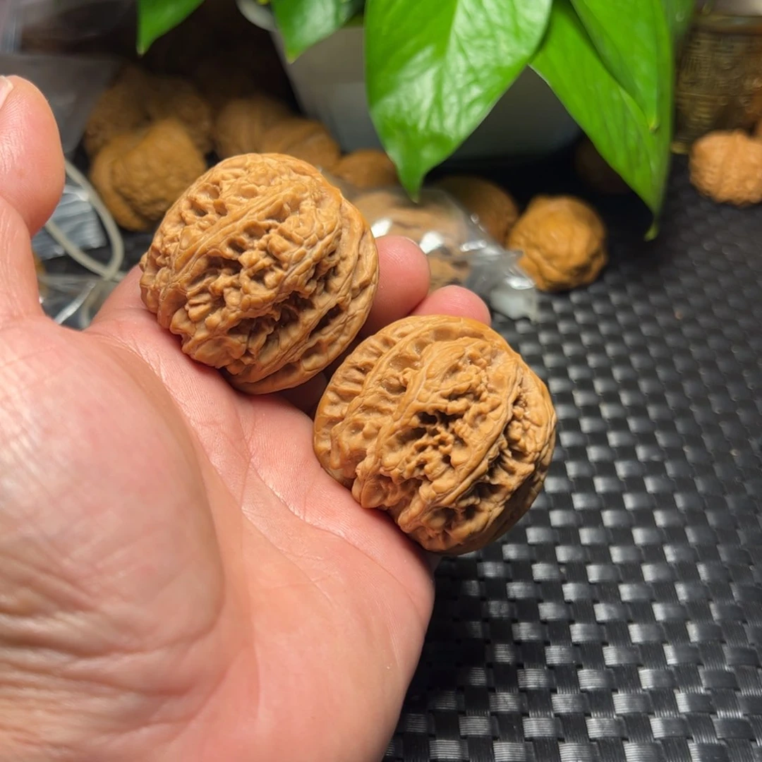 文玩核桃手串曌**空尺寸47