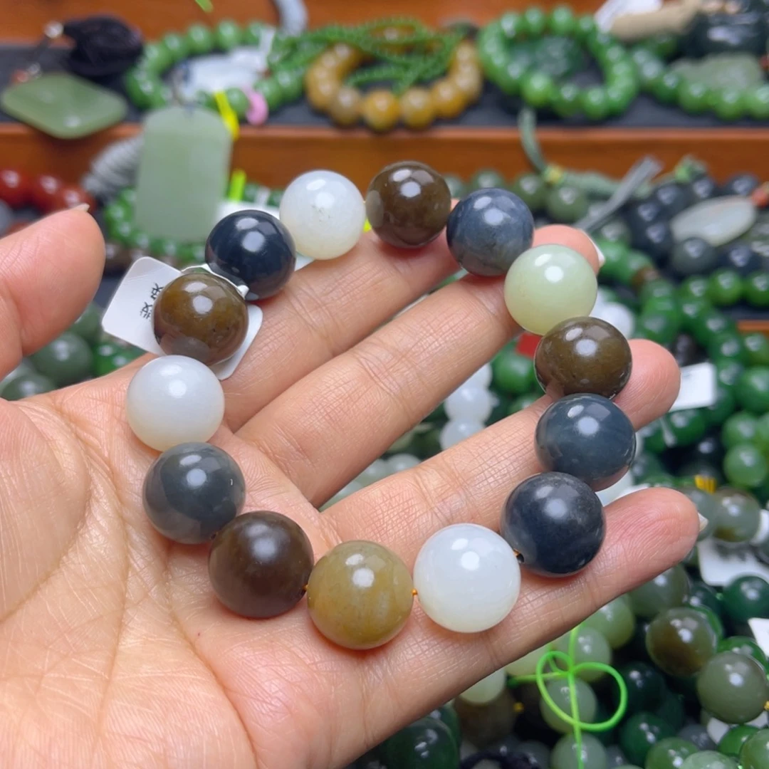 和田玉未镶嵌手链