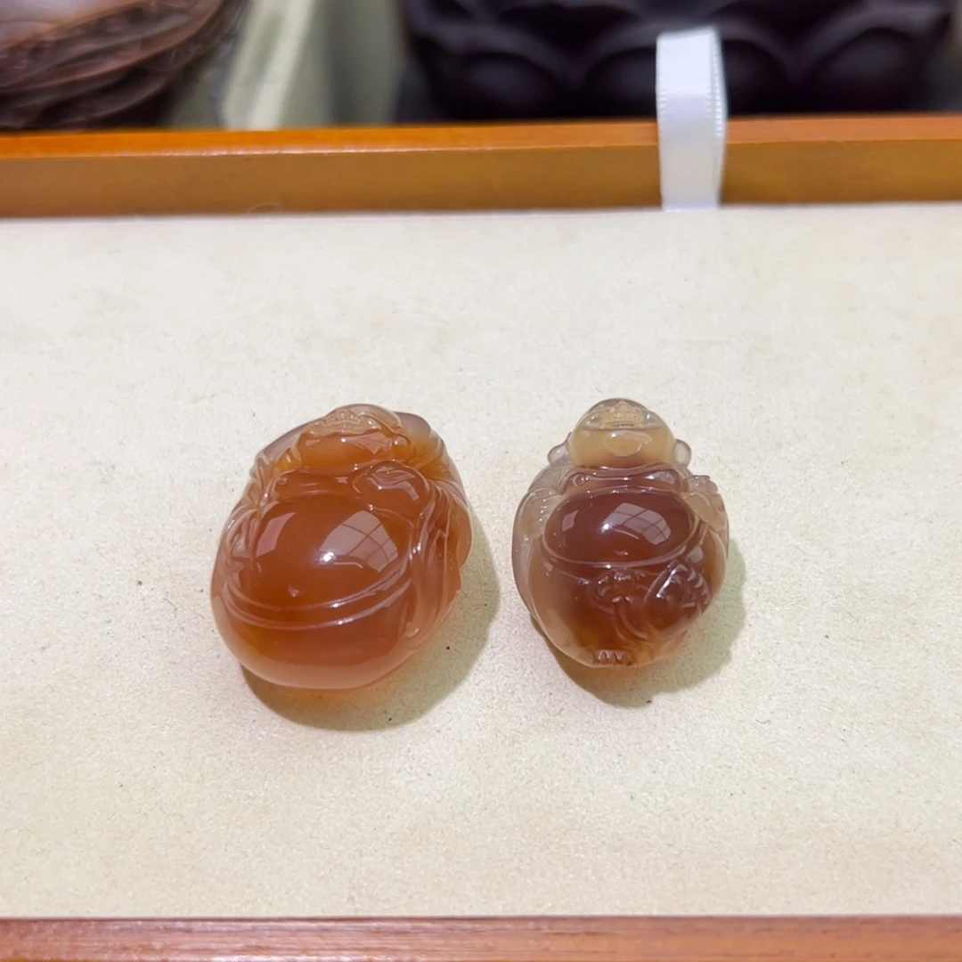 a***亿玛瑙/玉髓颈饰未镶嵌