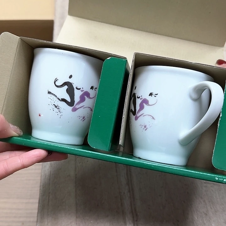 瓷片噗哈哈哈哈哈哈哈哈哈我笑