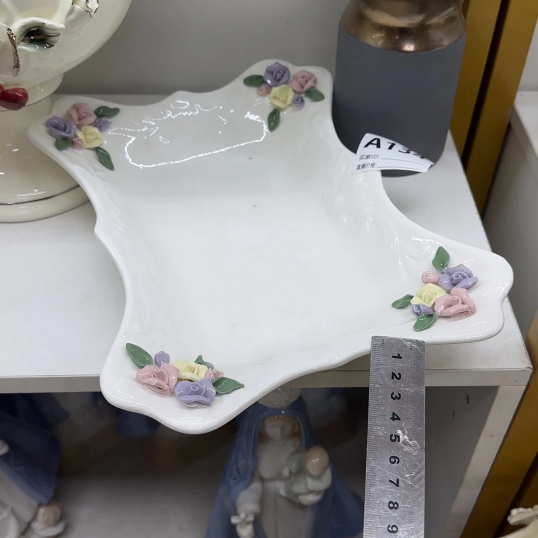 瓷片陶瓷工艺轻微瑕疵