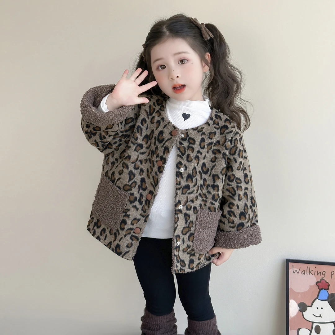 女童加绒外套秋冬款女宝洋气小女孩单排扣豹纹衣服儿童加厚秋冬装