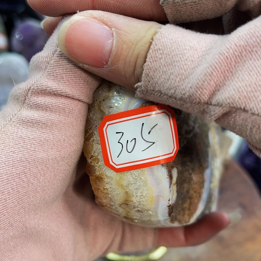 水晶随形摆件未镶嵌